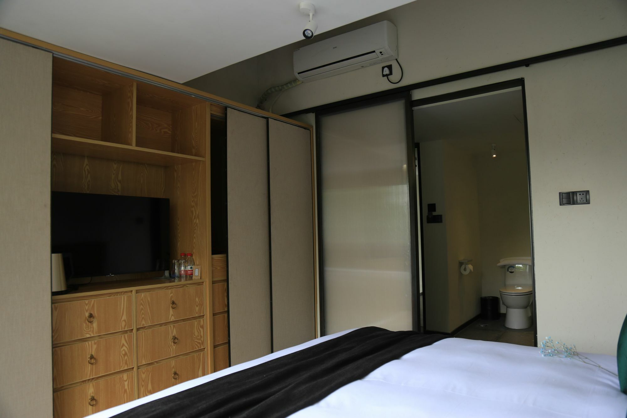 Hostal Yinling Seclusive Genealand Hangzhou Exterior foto